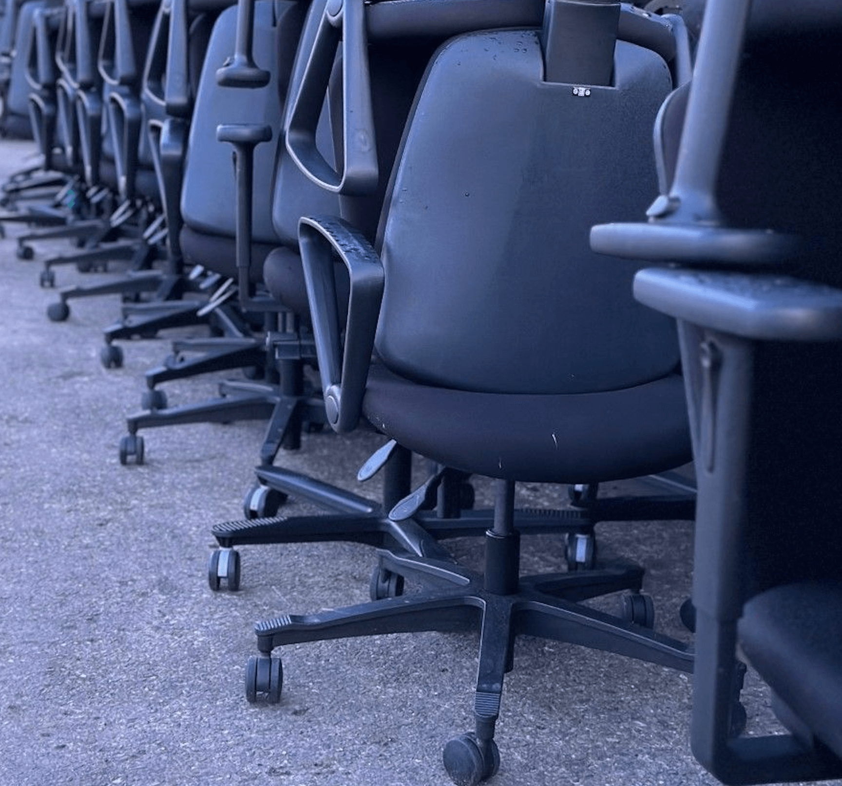 Office chairs for collection- Rubbish Removal UK