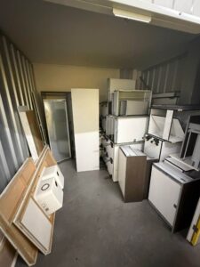 Professional Removal of a Used Kitchen for Reinstallation